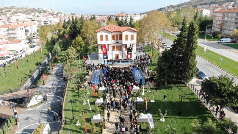 Karesi'de Belediye yatırımları ilçeye değer katıyor