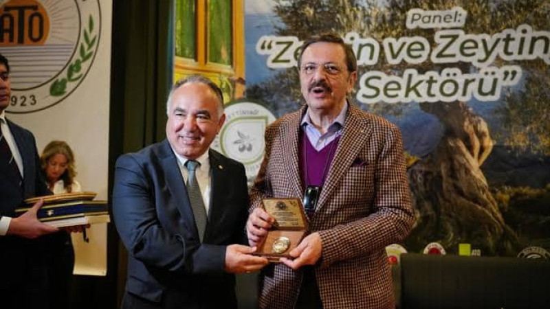 Rifat Hisarcıklıoğlu: Ayvalık bir dünya markasıdır